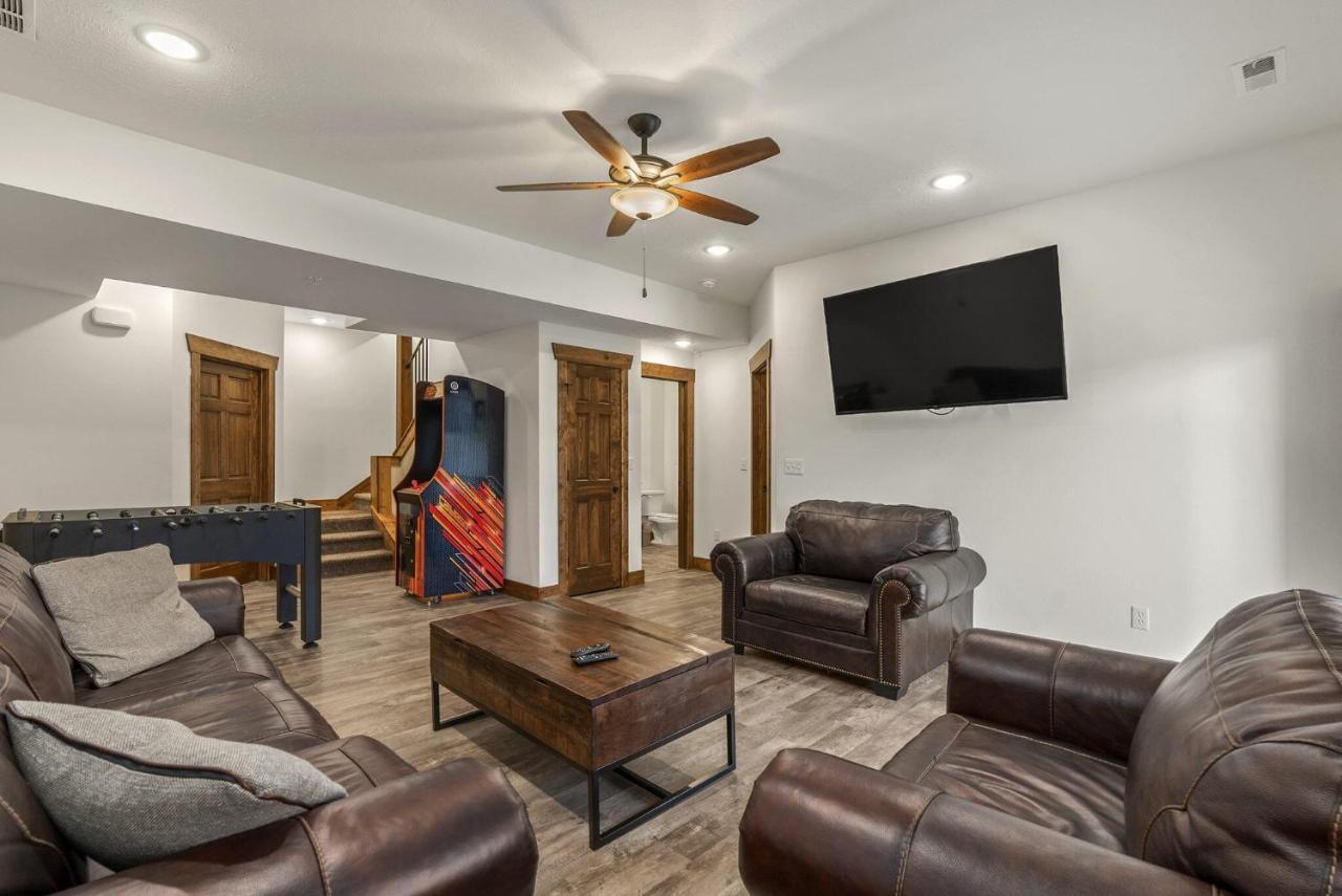 3Bd Walk-In Near Silver Dollar City - Game Room - Pool - Free Tickets Included - Rr-93B Branson Luaran gambar